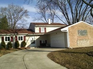 1420 Chapman Ct, Glendale Heights, IL 60139
