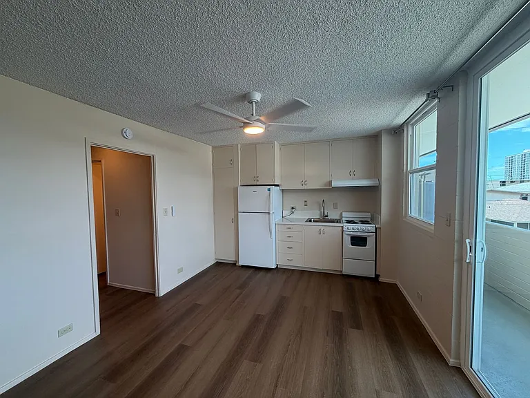 1650 Stillman Ln — Photo 22