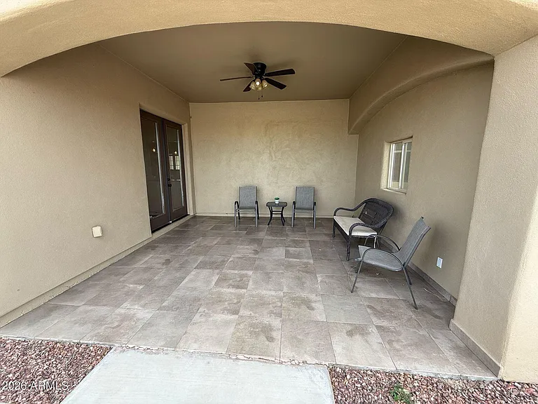 2932 E Acacia Ct — Photo 35