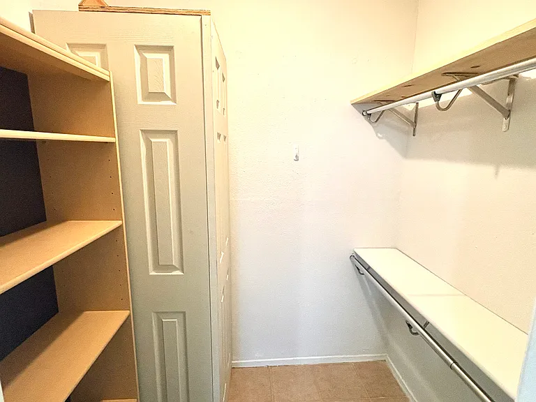 3105 S 1st St #101 — Photo 12