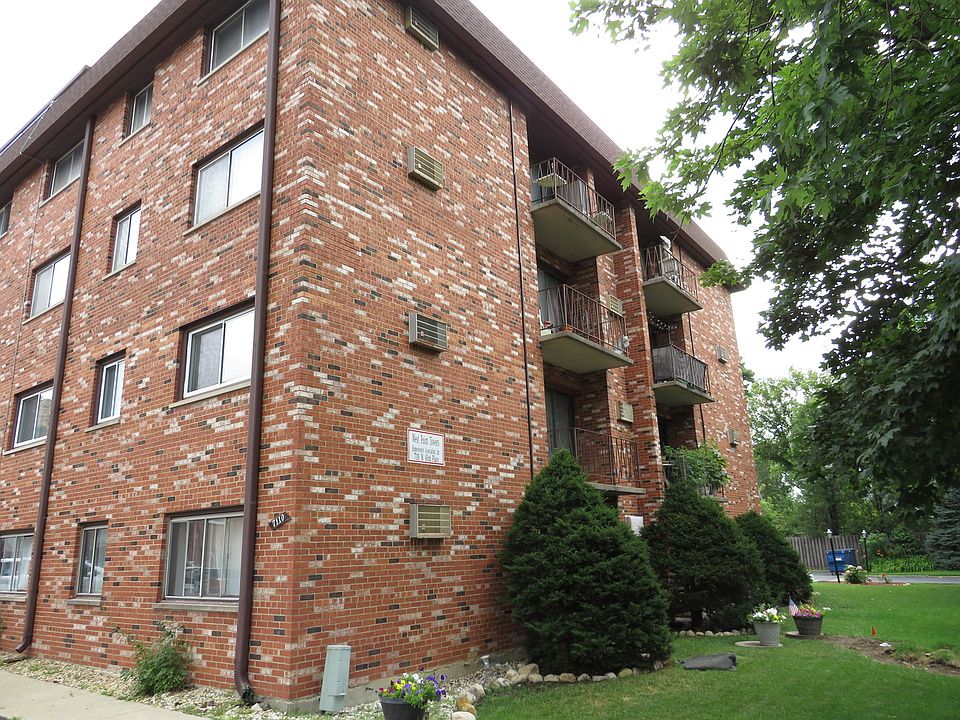 1st image of 7110 W 93rd Pl APT 2E