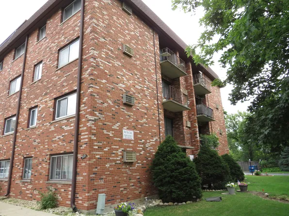 7110 W 93rd Pl APT 2E, Oak Lawn, IL 60453