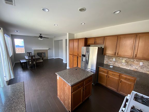 4th image of 29406 Grande Vista Ave