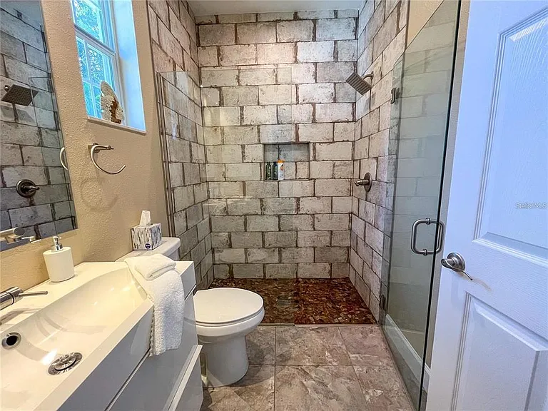 5119 Rilma Ave — Photo 11