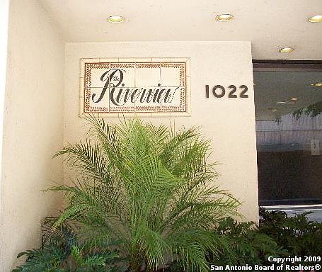 1st image of 1022 Navarro St #305