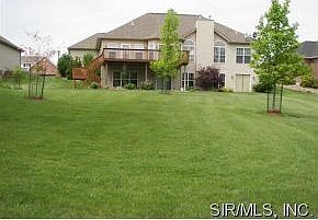 1st image of 2818 Woodfield Dr