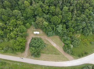 55202 Red Lane Rd, Cumberland, OH 43732