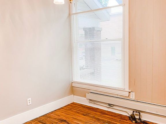 5th image of 428 N Grant St #A