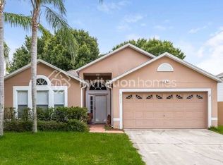 592 Wekiva Bluff St, Apopka, FL 32712