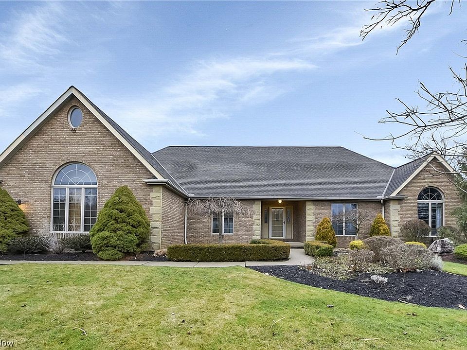 1st image of 8350 Hunting Dr