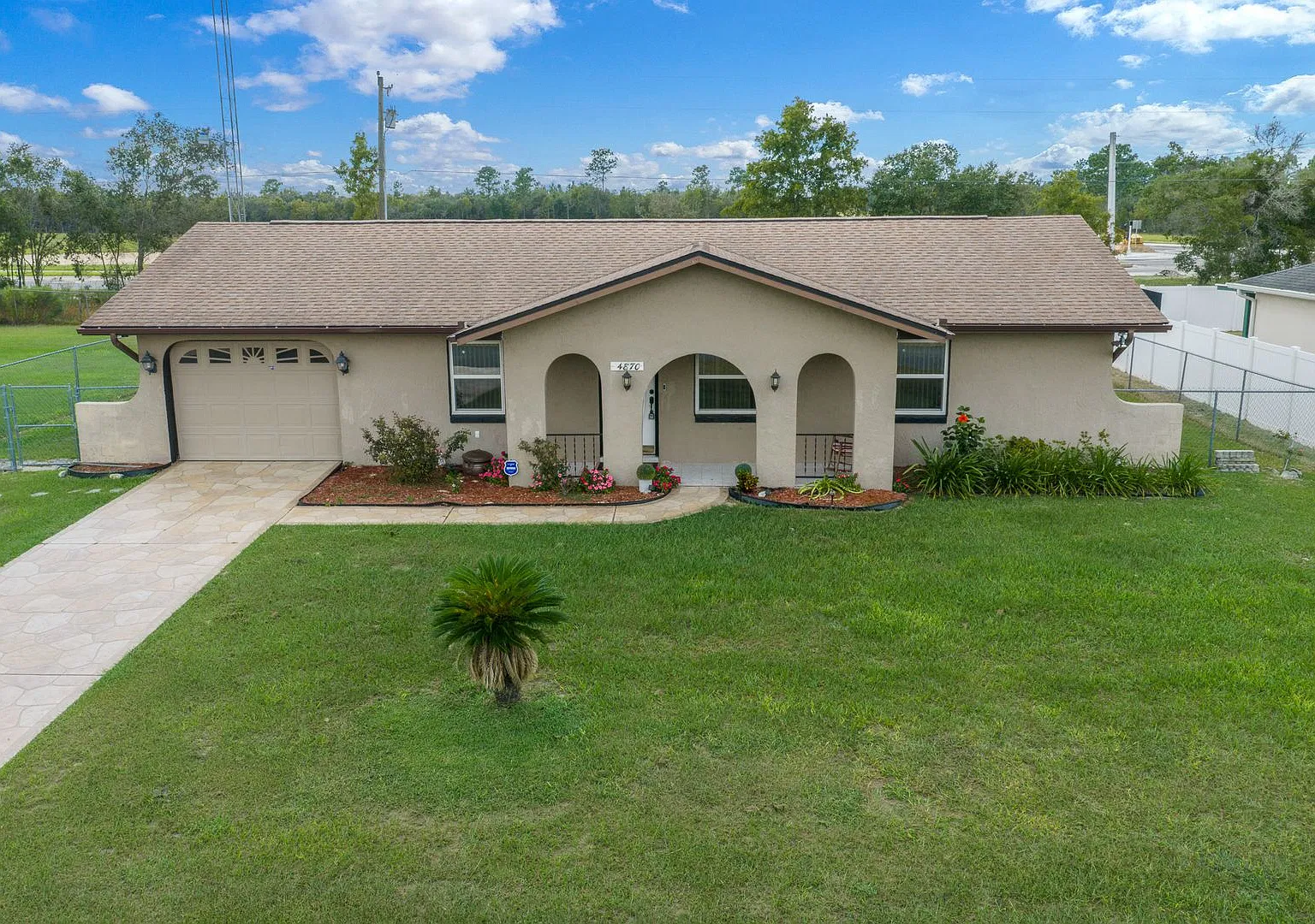 Three Bedroom Rental In SW Ocala — Photo 1