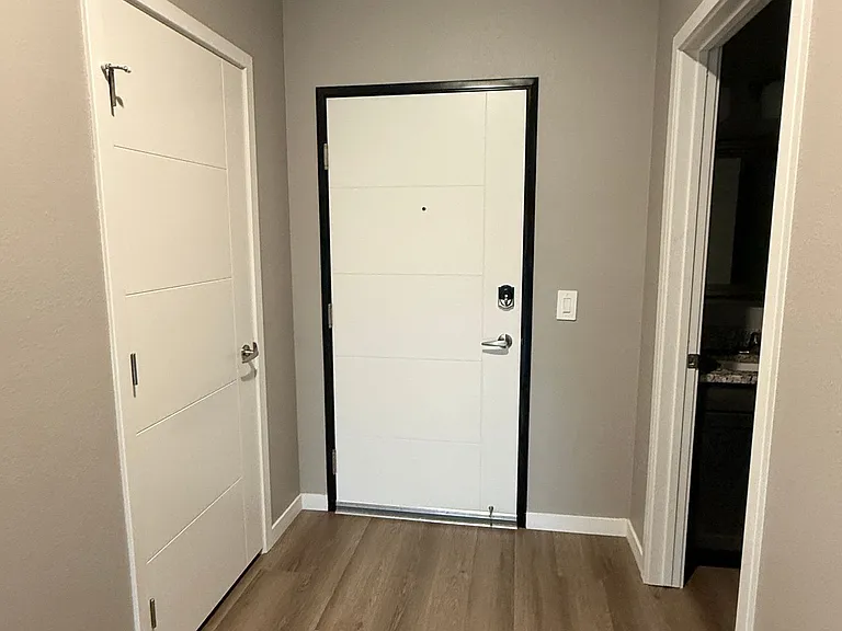 Kraewood Flats - Summer Rent Special through July 31 2026 — Photo 41