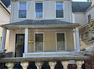 10648 Waltham St, Jamaica, NY 11435