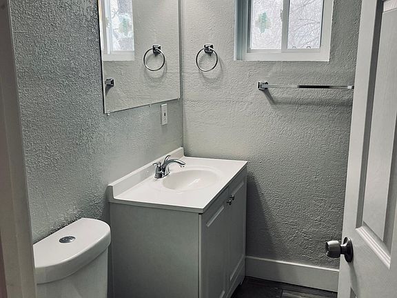 4th image of 1010 Prospect Ave #2N