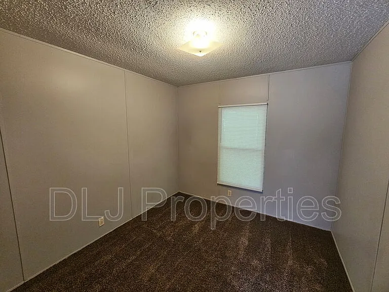 120 Dumplin Valley Rd E — Photo 8