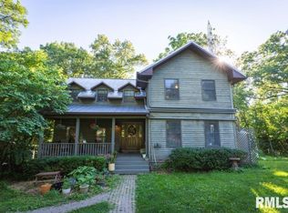 15276 New Salem Bluff Rd, Petersburg, IL 62675