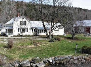 12 Harts Rd, Topsham, VT 05076