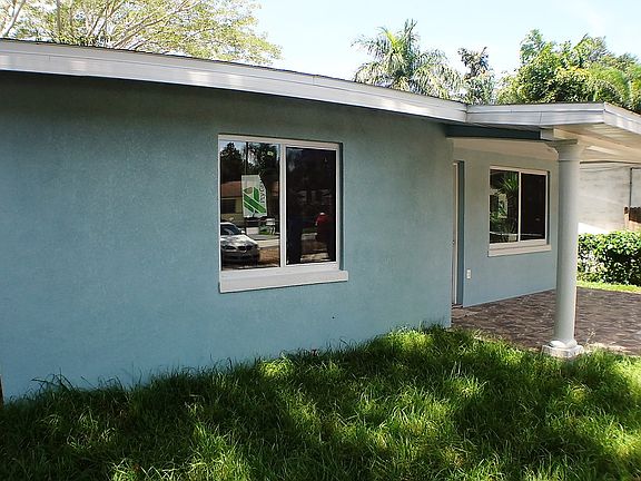 4th image of 3685 42nd Ave N