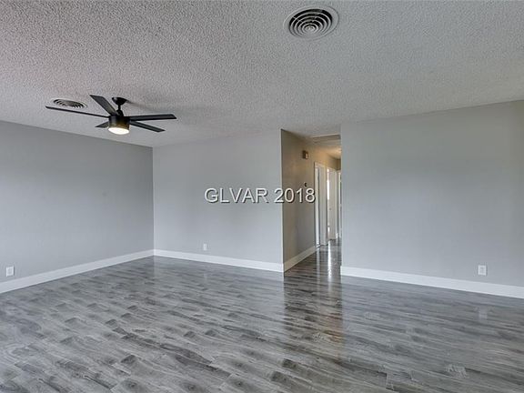 3rd image of 300 Ramsey St