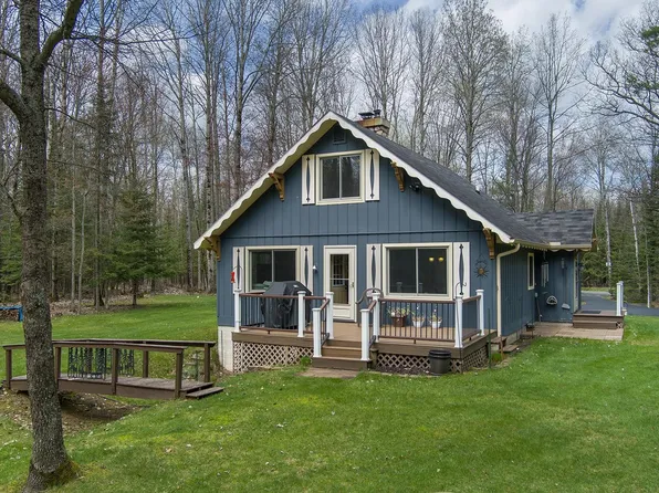 3439 N Carpenter Lake Rd, Eagle River, WI 54521
