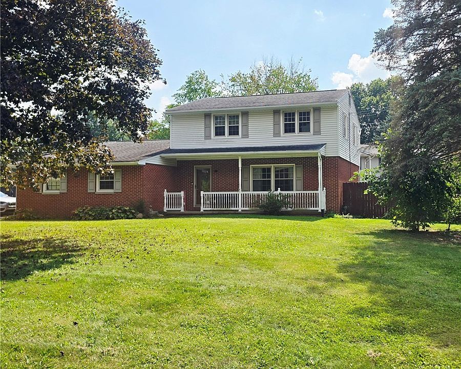 1st image of 1847 Bruce St
