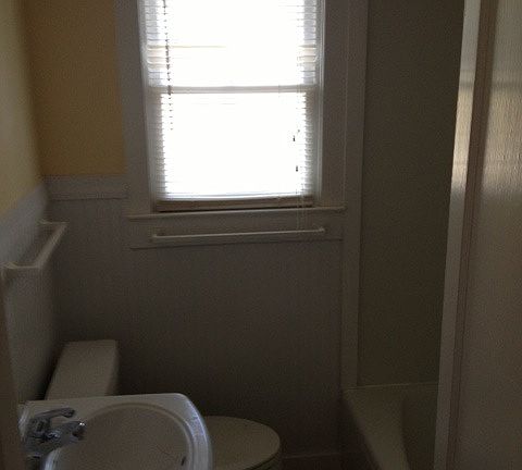 5th image of 415 W West St