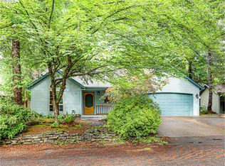 21361 E Meadow Crest Dr, Rhododendron, OR 97049