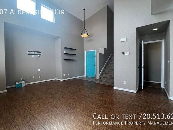 3rd image of 3907 Aldenbridge Cir