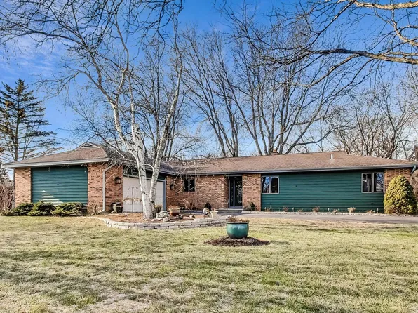 2N730 Anderson Ct N, West Chicago, IL 60185