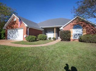 633 Summer Pl, Flowood, MS 39232