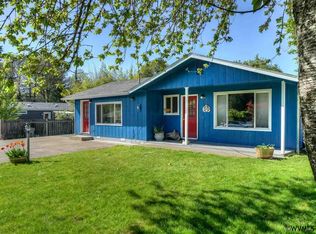 645 College St, Philomath, OR 97370