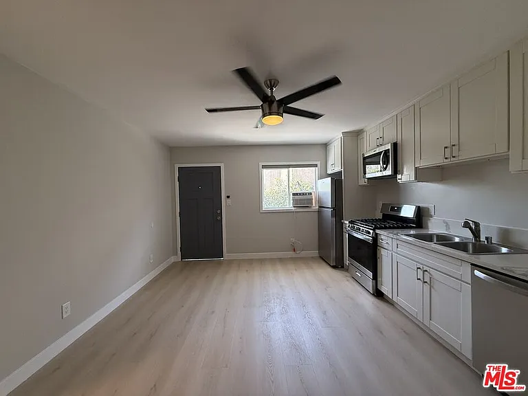 1505 S Cochran Ave #1 — Photo 2