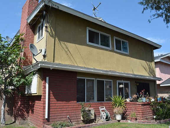 3rd image of 9631 Belmont St