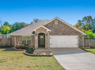 1153 Bellaire Dr, Tyler, TX 75702