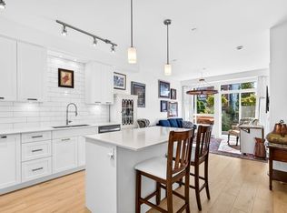 22562 121st Ave #107, Maple Ridge, BC V2X 3Y8