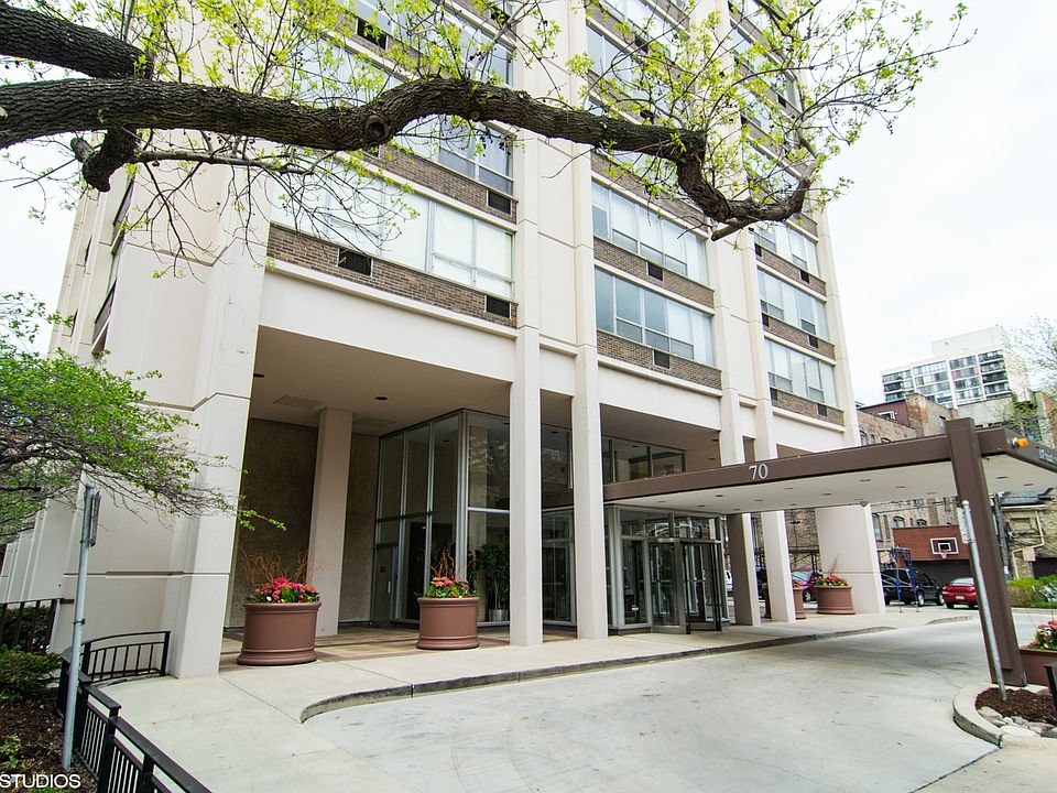 1st image of 70 W Burton Pl APT 1607F