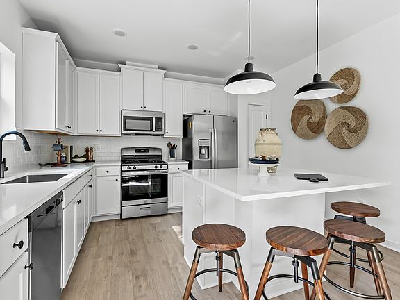 Kitchen with center island