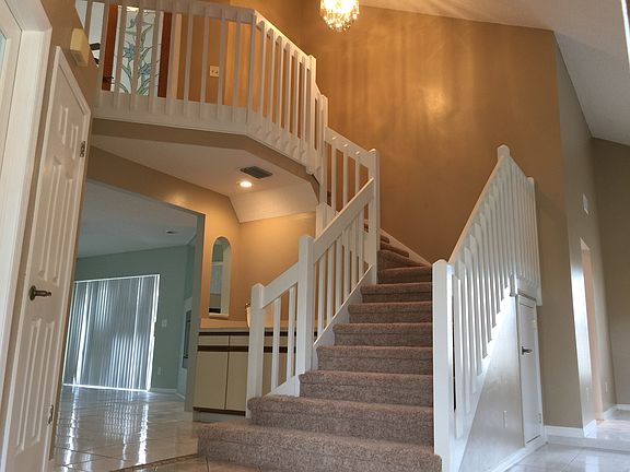3rd image of 15106 Greenhorn Way