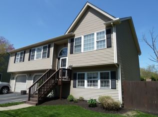 131 Alden Ave, Warwick, RI 02889