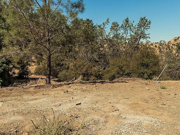 5th image of 27757 Sky Harbour Rd