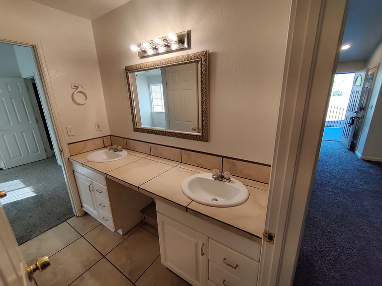Table Mountain Townhomes — Photo 19