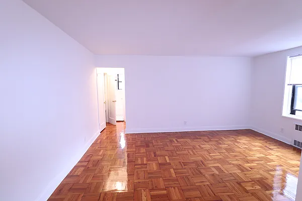 Rented by A&E Real Estate Management | media 8