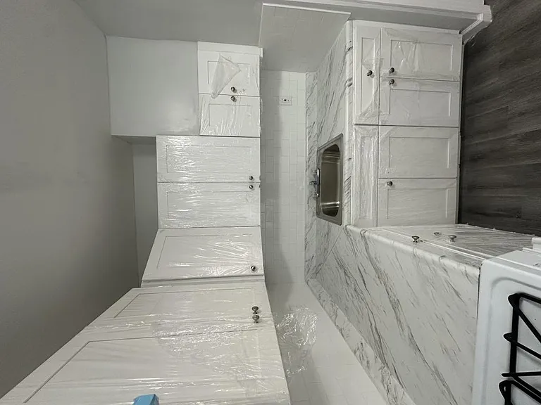 262 Grand St — Photo 6