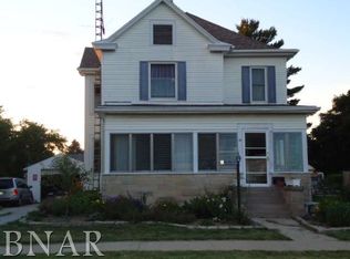 237 W Front St, El Paso, IL 61738