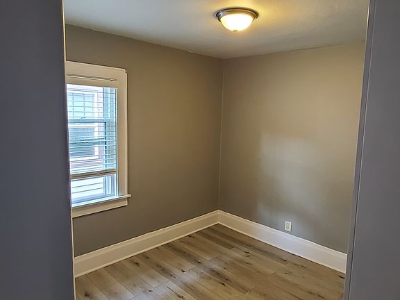 5th image of 2161 S 69th St