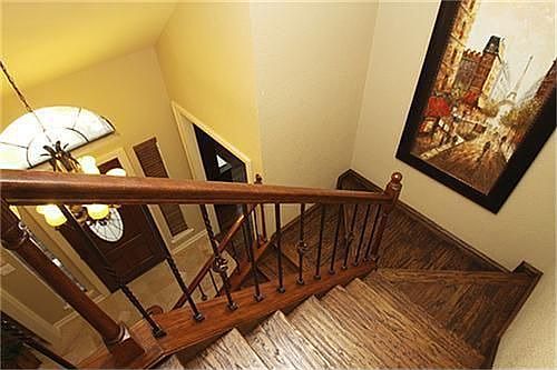 3rd image of 241 Penuel Dr