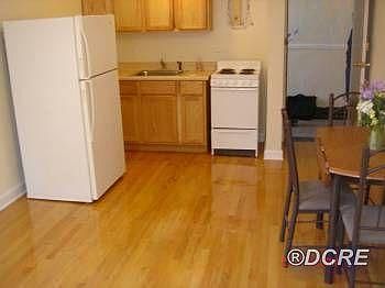 2nd image of 1634 W Howard St APT 213
