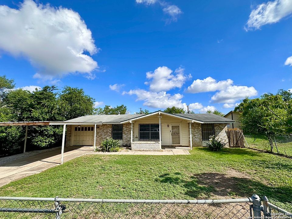 1st image of 115 HIDDEN VALLEY DR