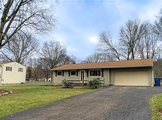 3708 Longfield Rd, Ravenna, OH 44266