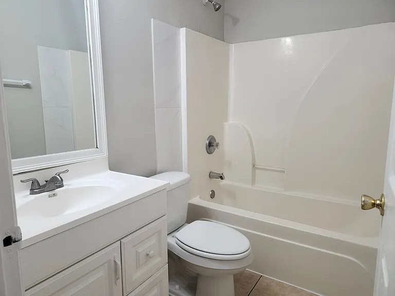 1110 Hightower Ave S — Photo 11